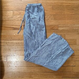 a new day Grey and White Striped Wide Leg Pants with Pockets Women’s Small